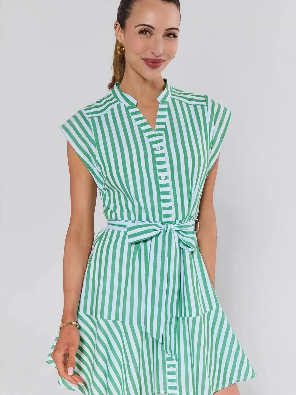 NWT Avara Erica Green Striped Button Front Belted Dress Size Medium - Picture 1 of 10